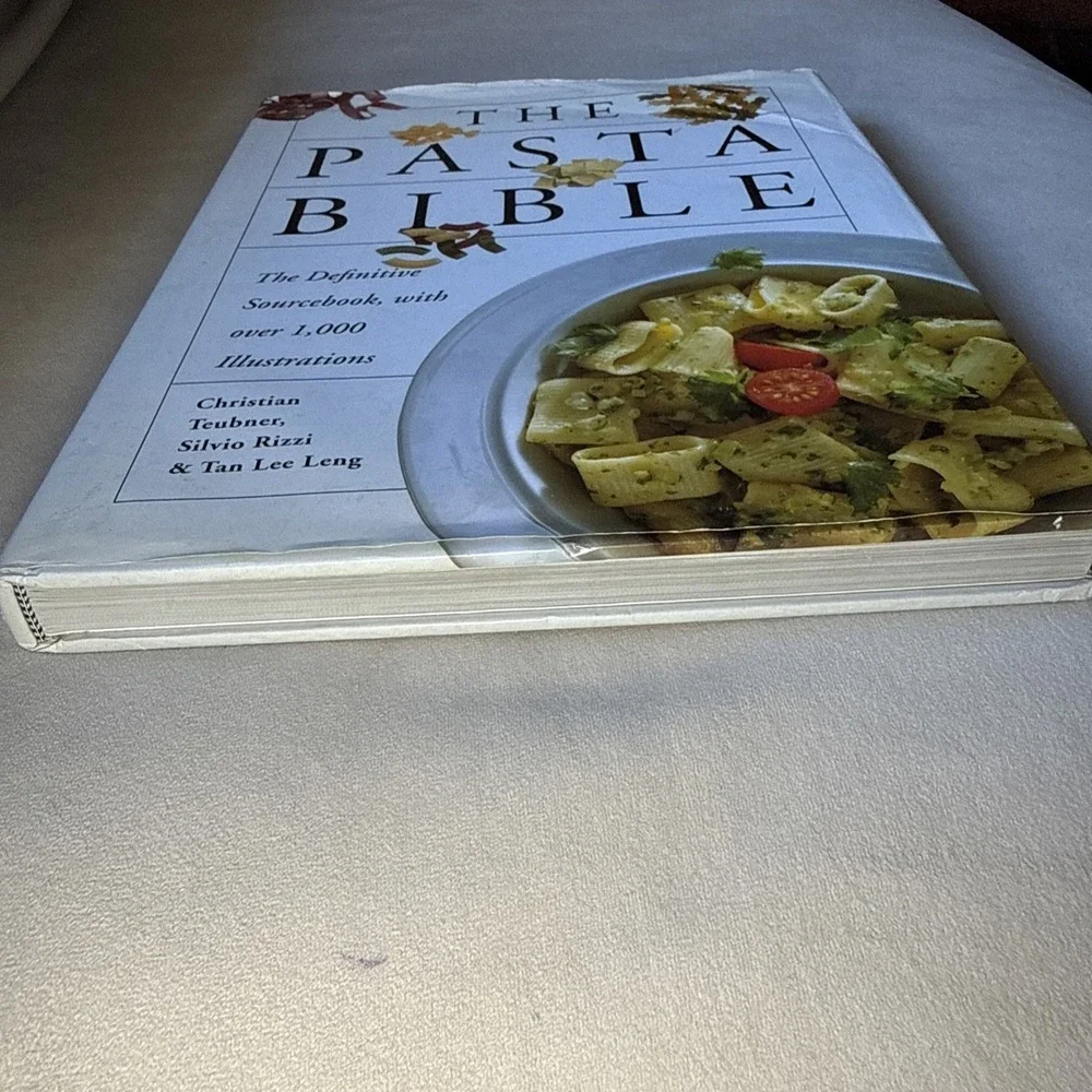 The Pasta Bible - Hardcover By Rizzi, Silvio - GOOD Home‎ Cooking Italian Recipe